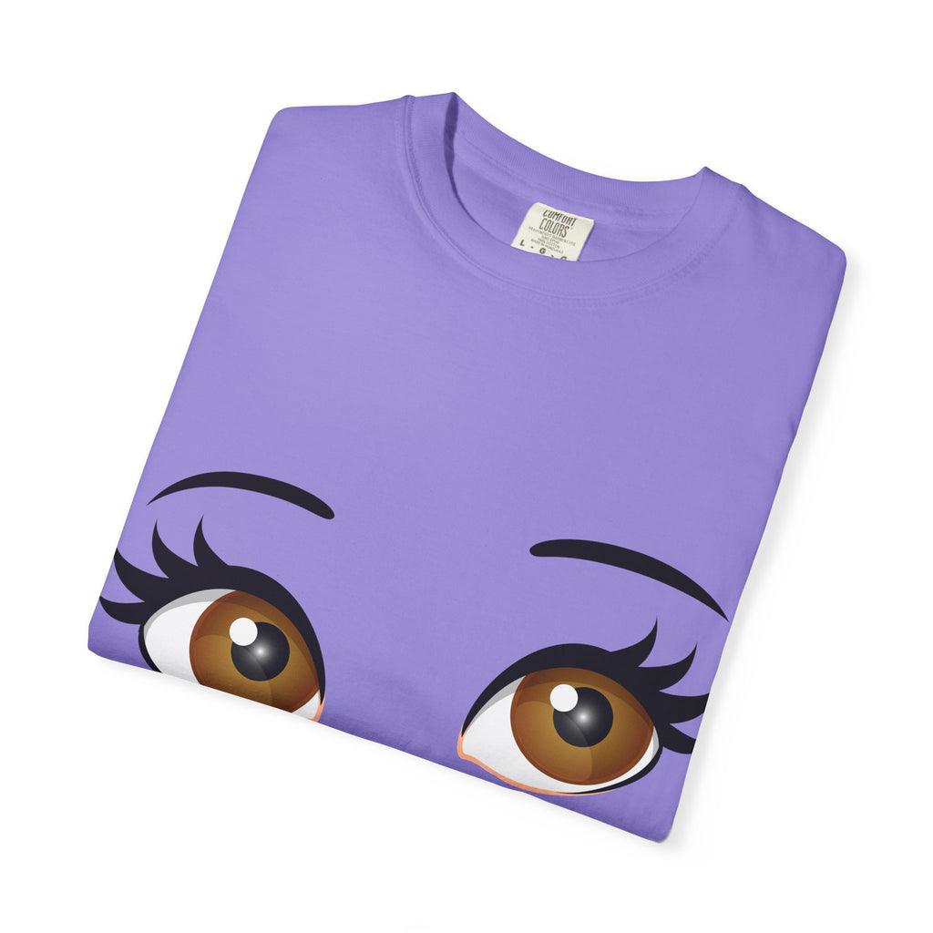Kiss Face T-Shirt — Playful Lip Print Tee with Flirty Eyes